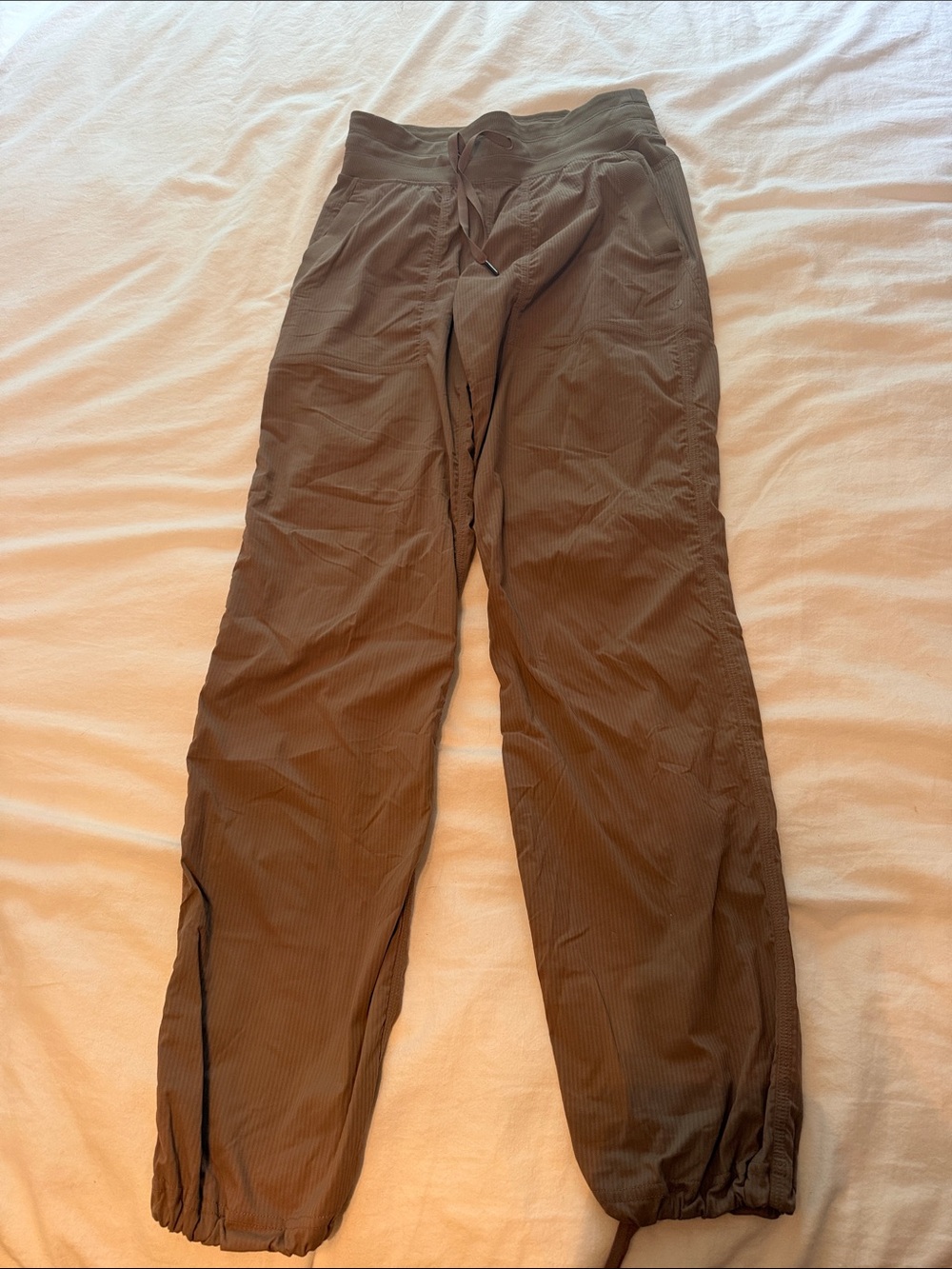 Lululemon dance studio mid rise pant